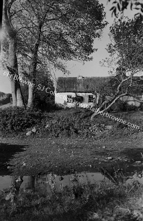 COTTAGES NEAR BALLINA